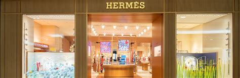 hermes store heathrow terminal 5.